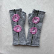 Fingerless Cashmere Gloves "Blooming Roses"