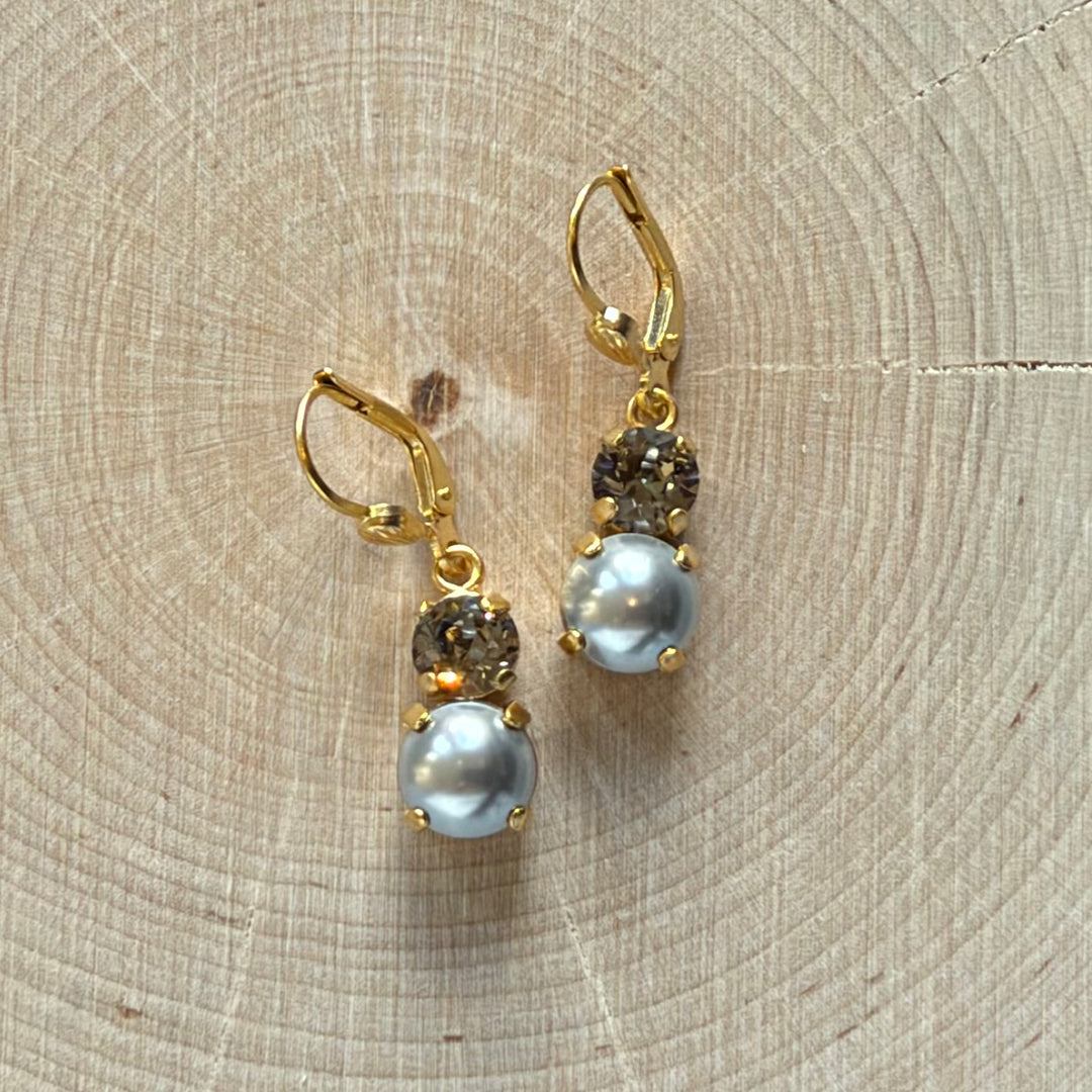 La Vie Lia Crystal Earrings