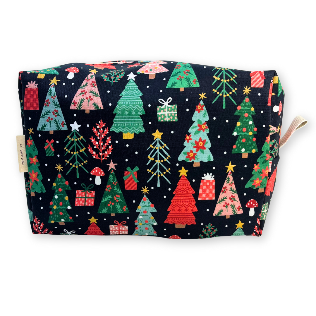 CHRISTMAS Large Dopp Kit