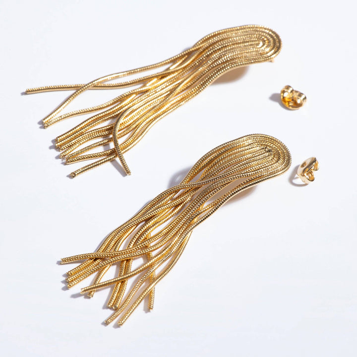 Earrings | 18k Gold Tassel