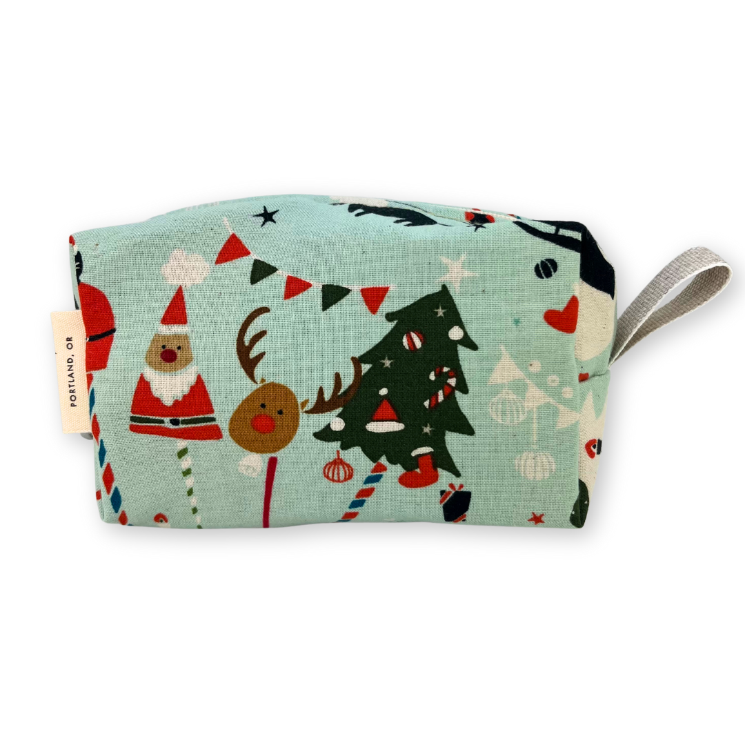 CHRISTMAS Small Dopp Kit