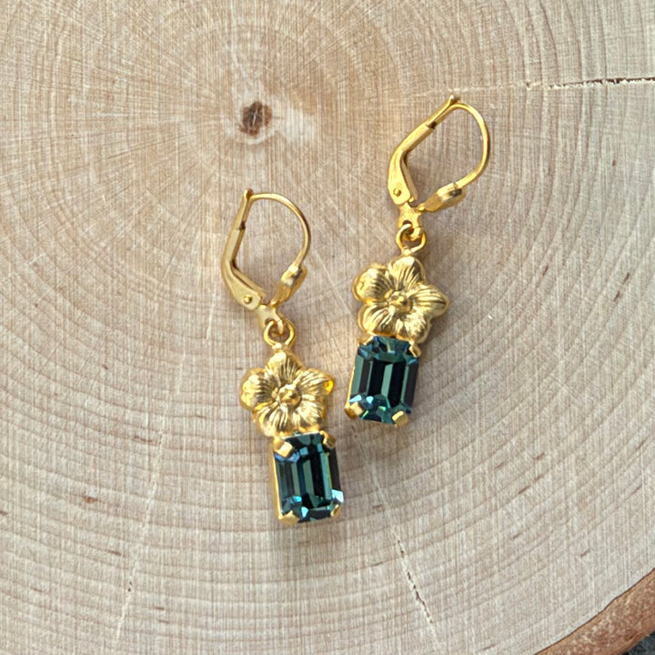 La Vie Flower + Crystal Earrings