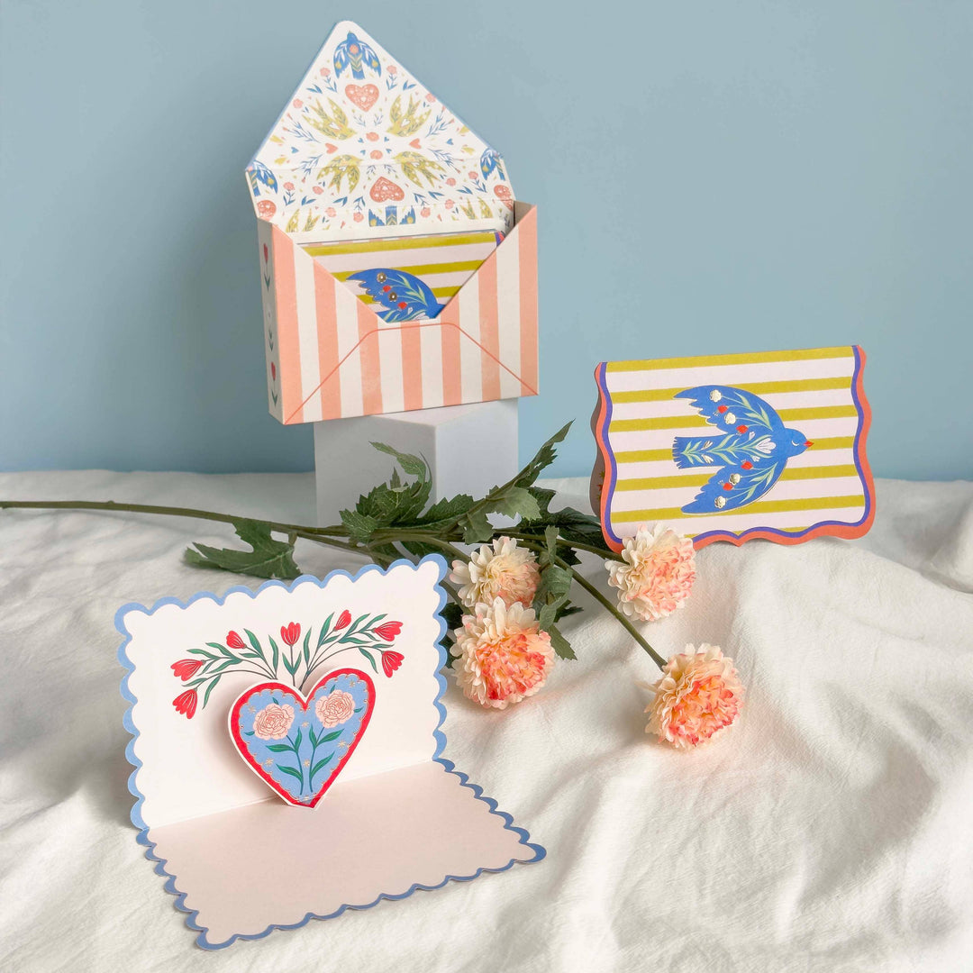 Boxed Blank Pop-Up Cards "Birds + Hearts"