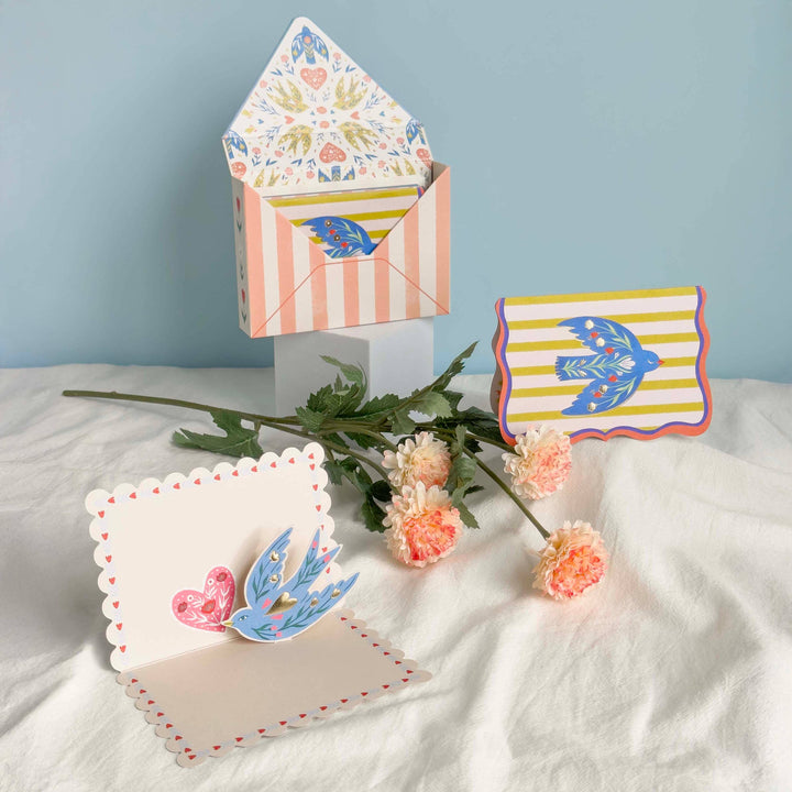 Boxed Blank Pop-Up Cards "Birds + Hearts"