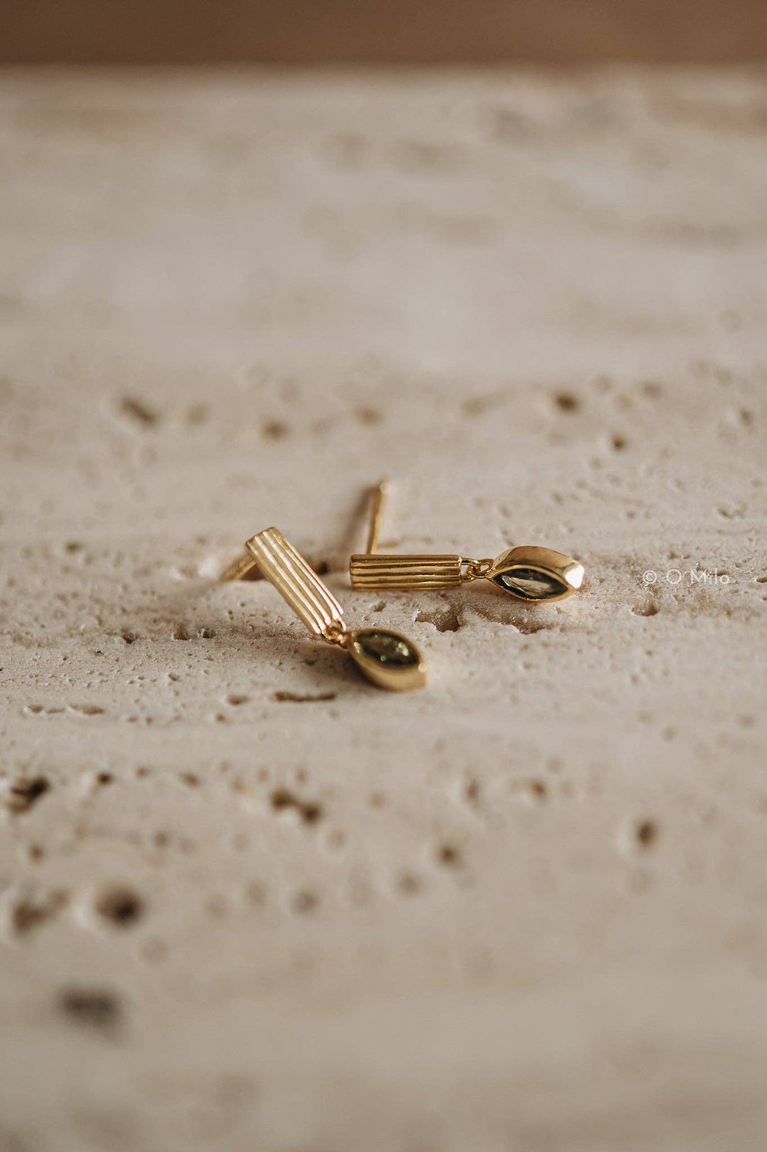Ribbed Bar + Peridot Crystal Earrings
