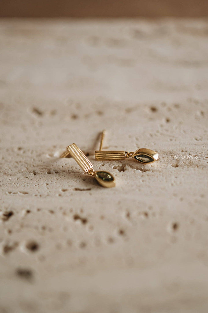 Ribbed Bar + Peridot Crystal Earrings