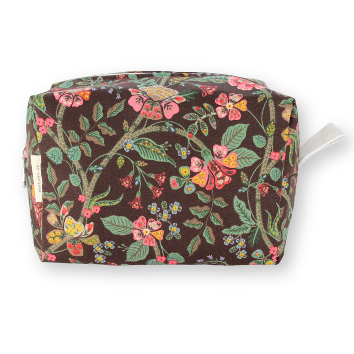 The Medium Dopp Kit