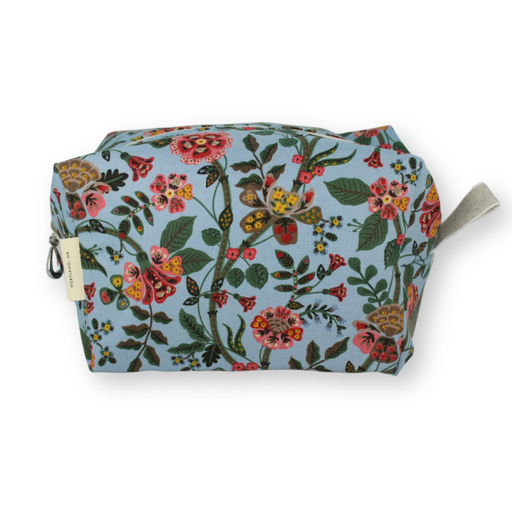 The Medium Dopp Kit