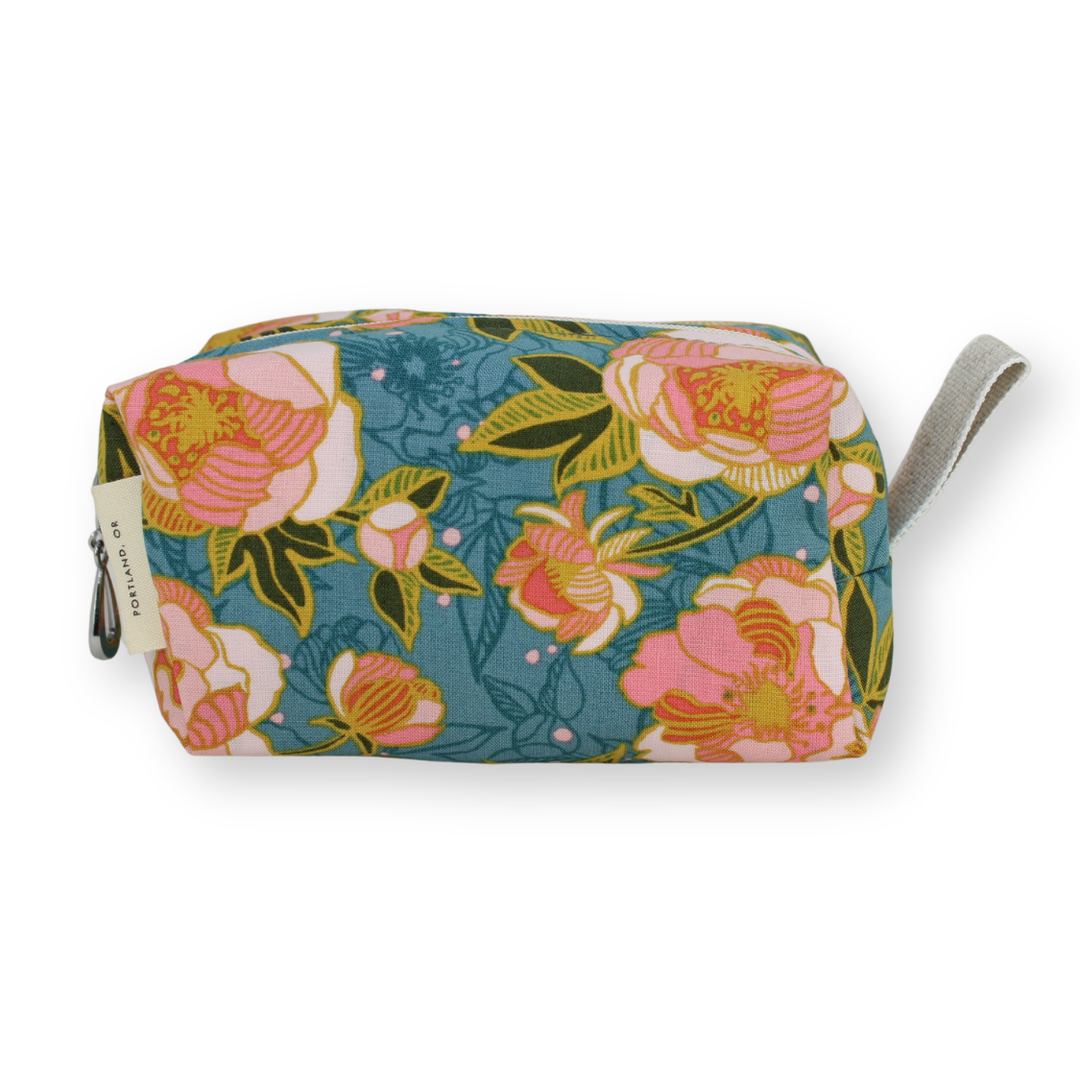 The Small Dopp Kit