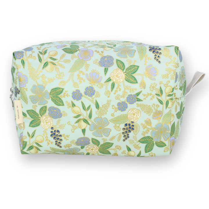 The Metallic Large Dopp Kit