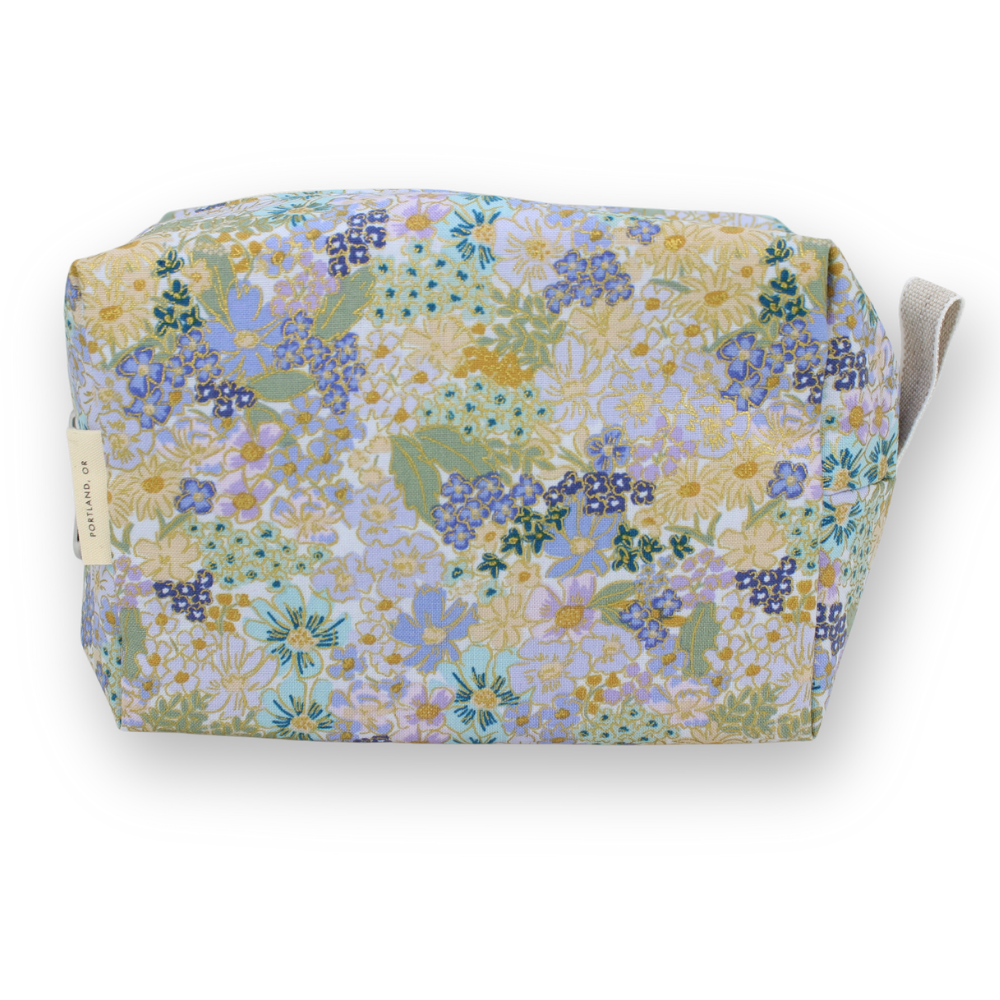 The Metallic Medium Dopp Kit