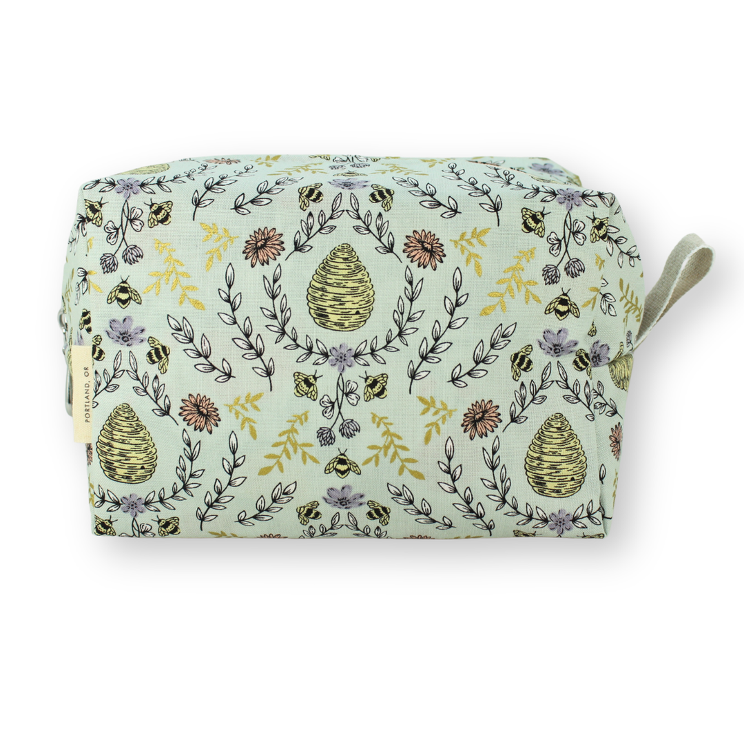 The Metallic Medium Dopp Kit