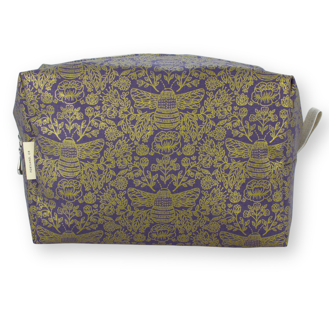 The Metallic Large Dopp Kit