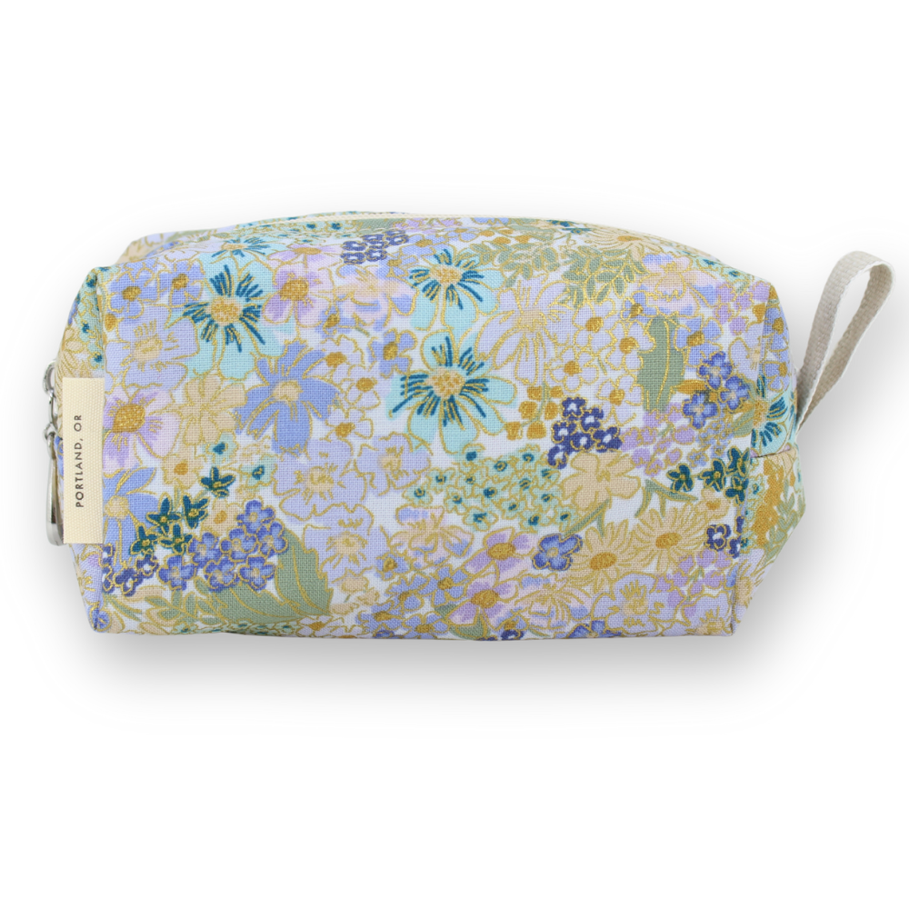 The Metallic Small Dopp Kit