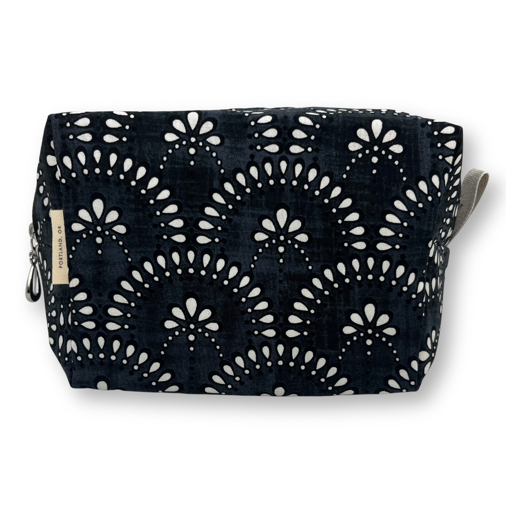 SALE Dopp Kit Medium