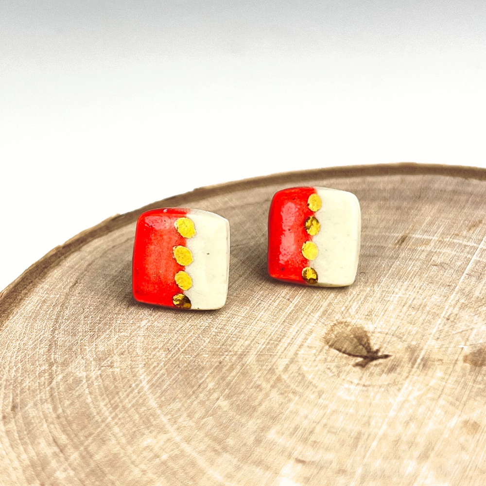 Gold Luster Stud Earrings | Square