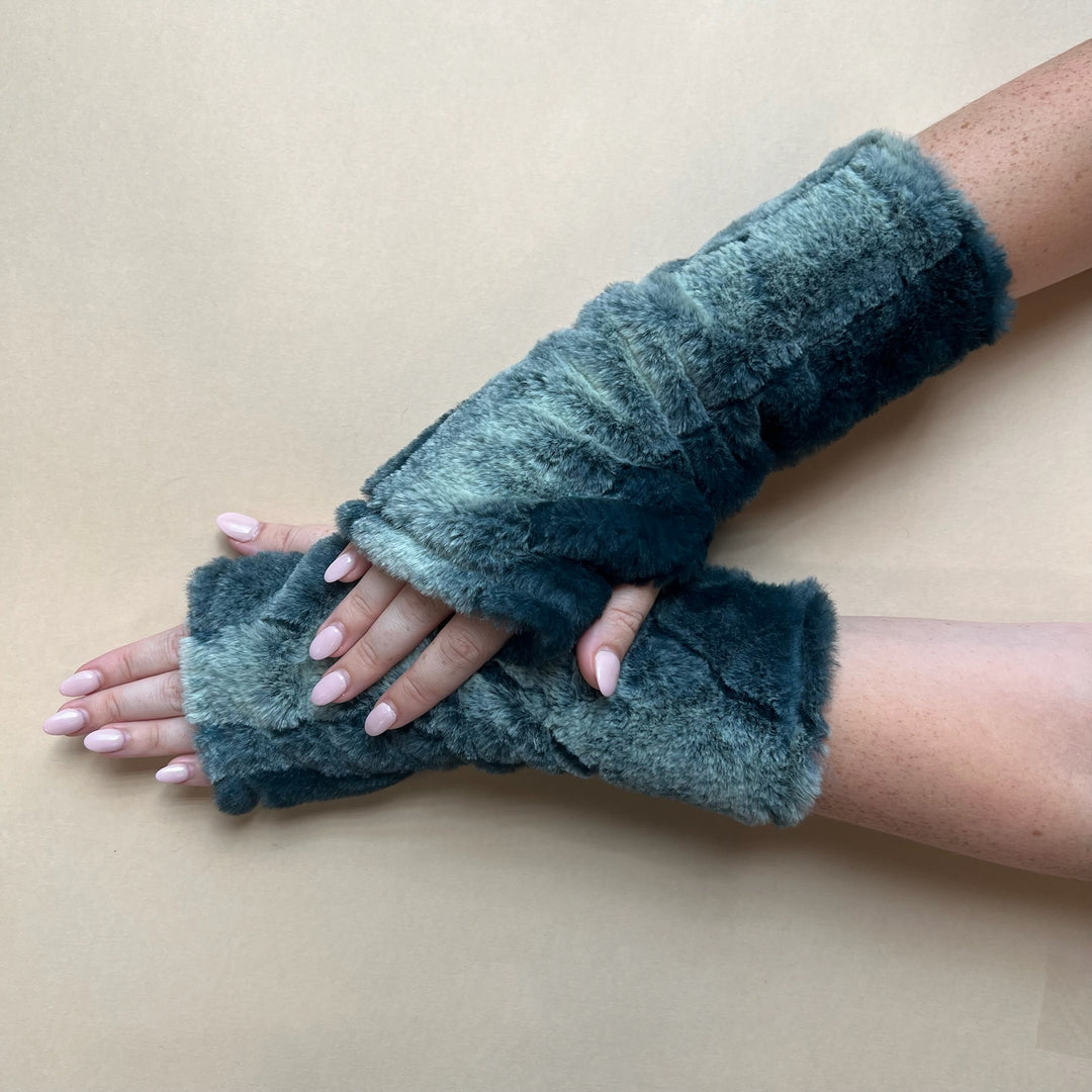 Faux Fur Fingerless Gloves