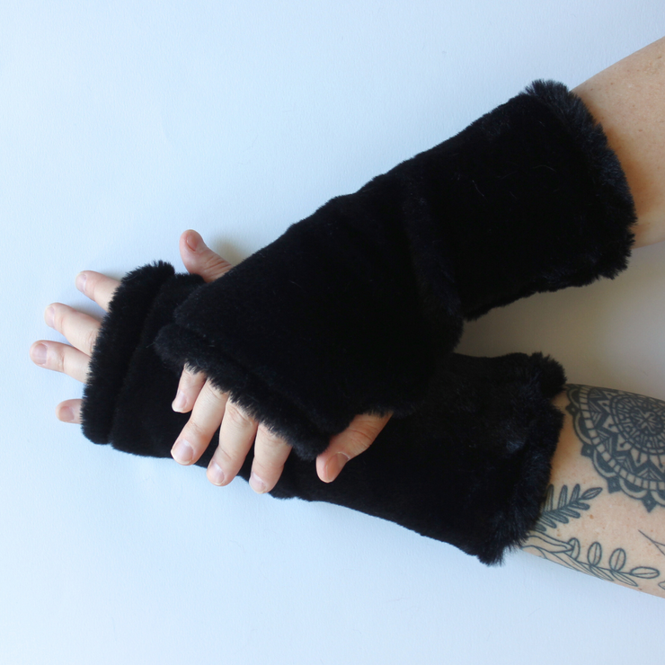 Faux Fur Fingerless Gloves