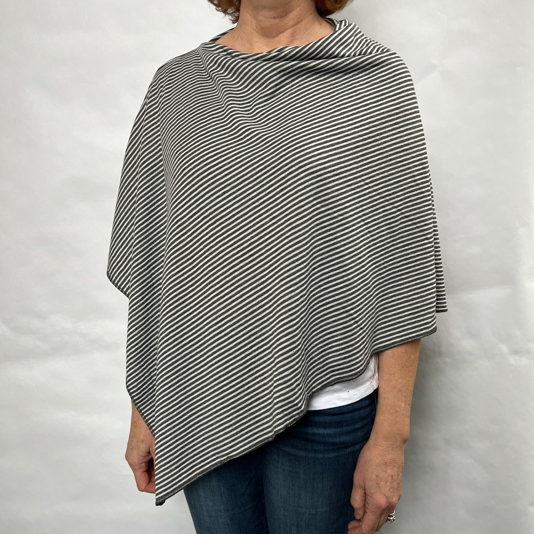 SALE | Black & White Poncho