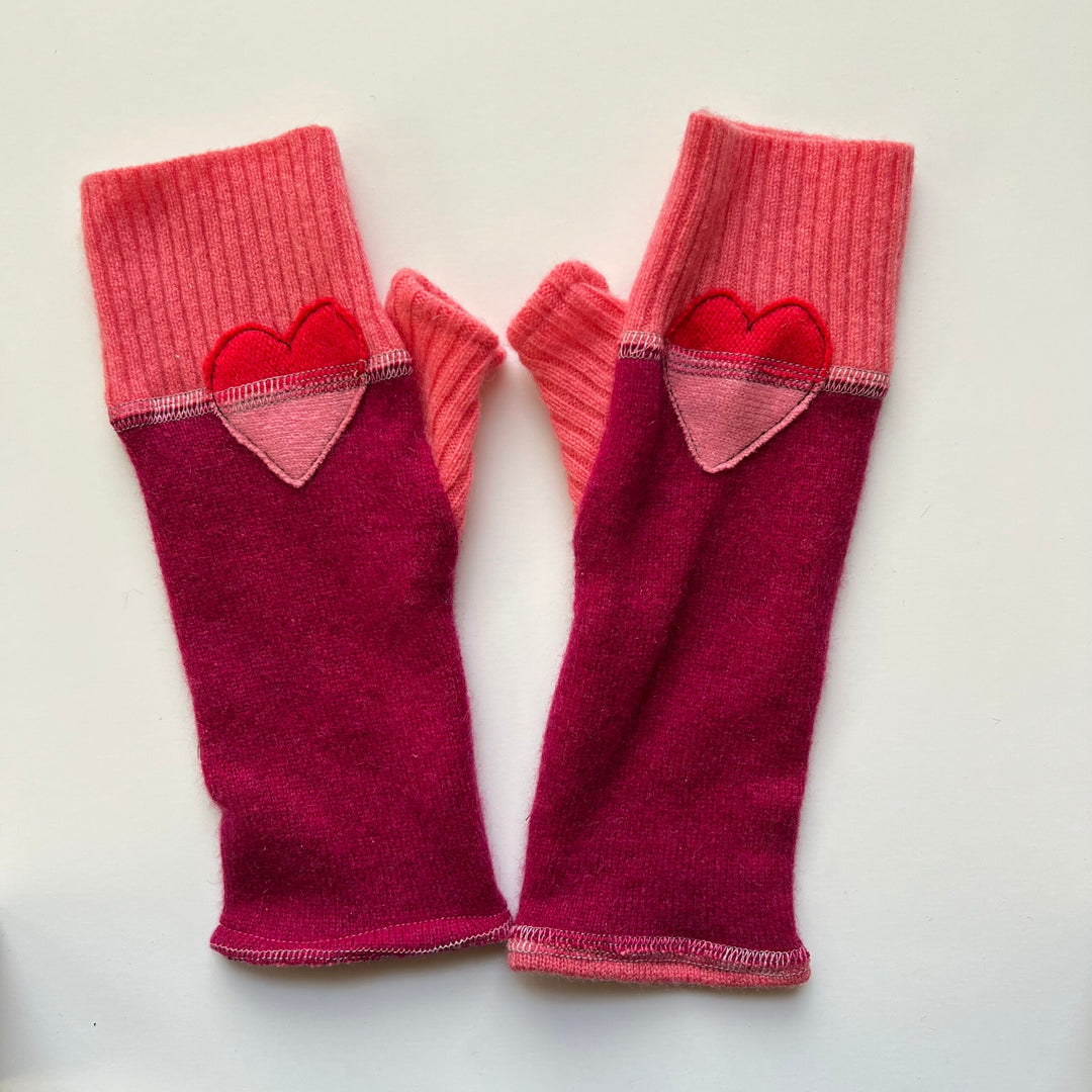 Fingerless Cashmere Gloves "Heart"