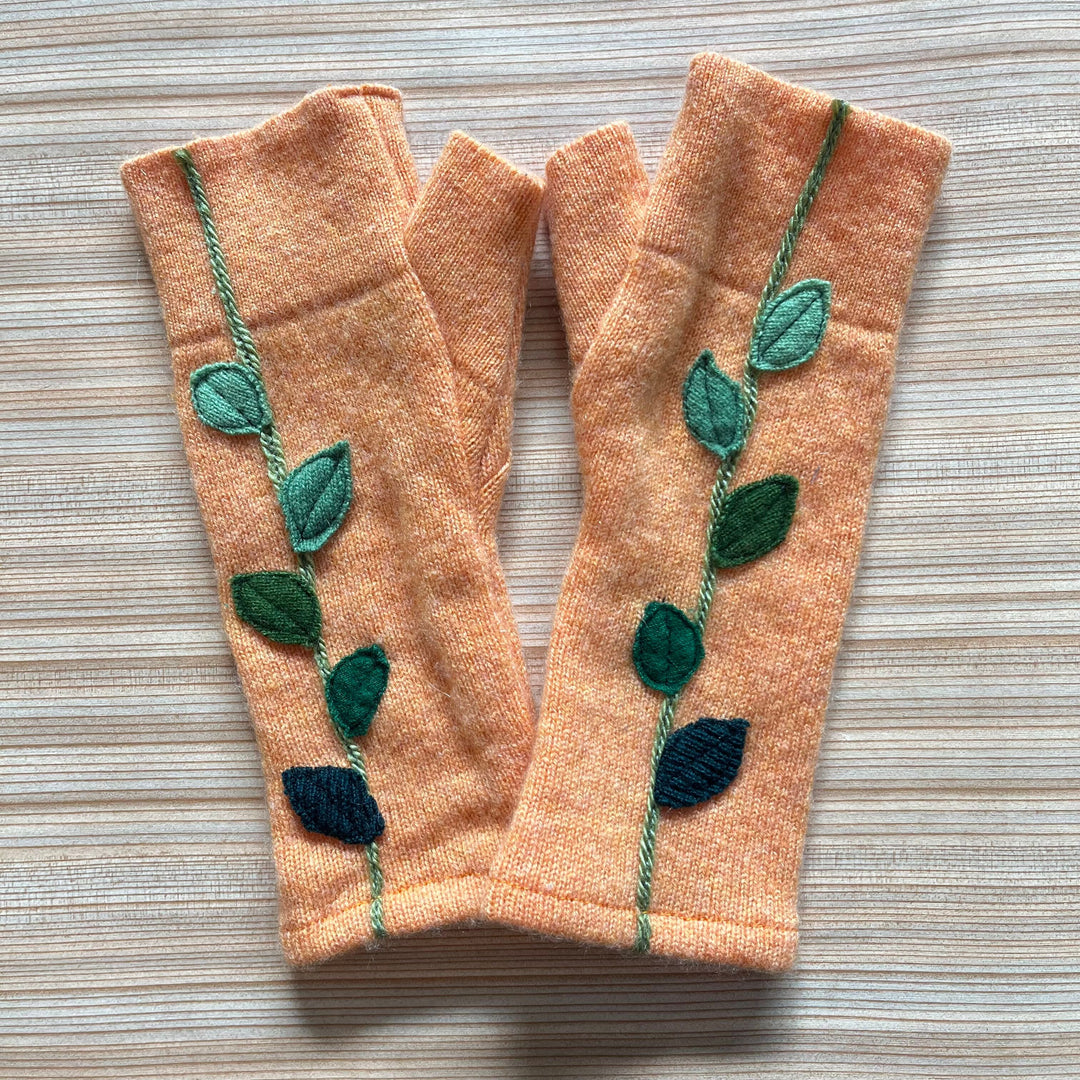 Fingerless Cashmere Gloves "Leaves"