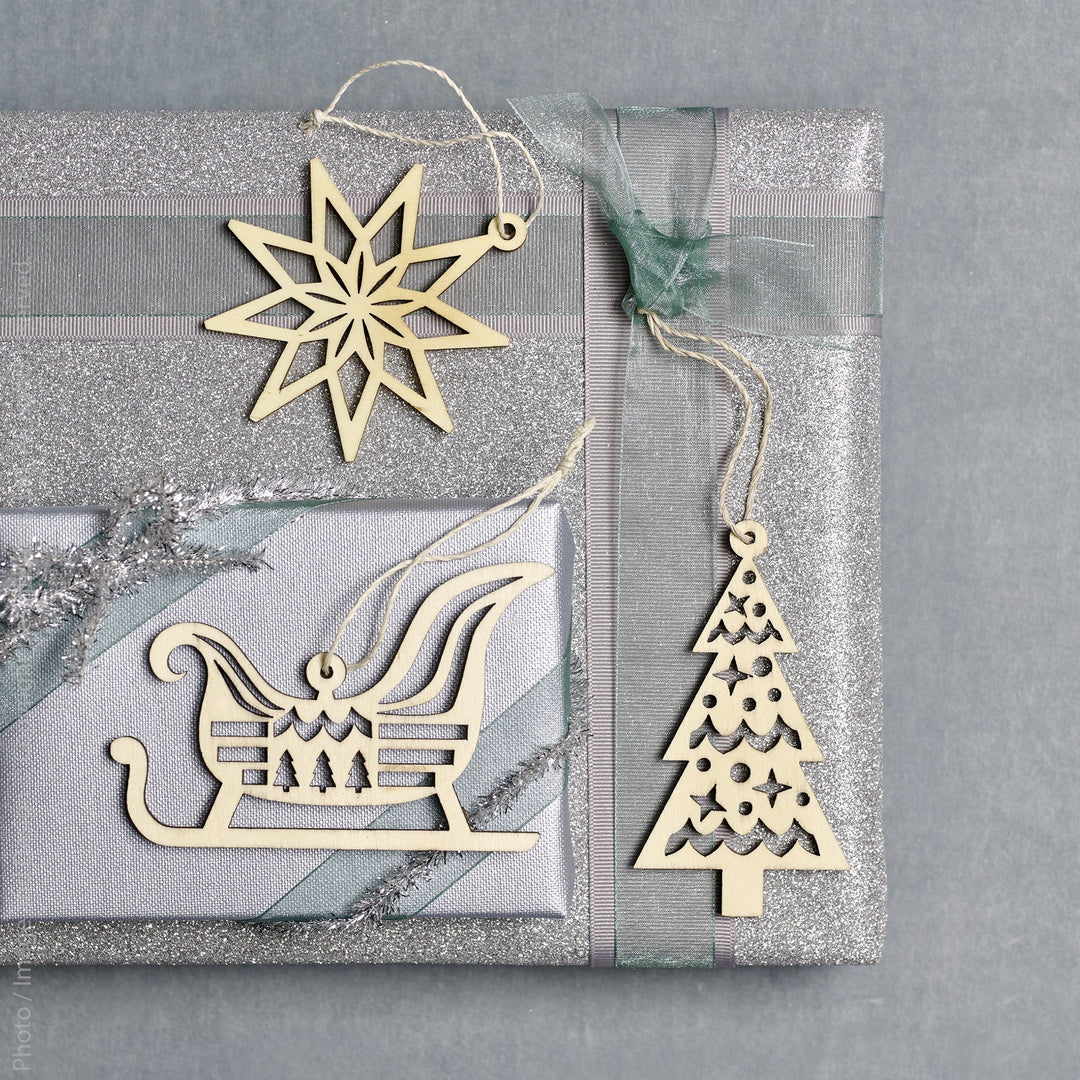 Wood Ornament "Sleigh"