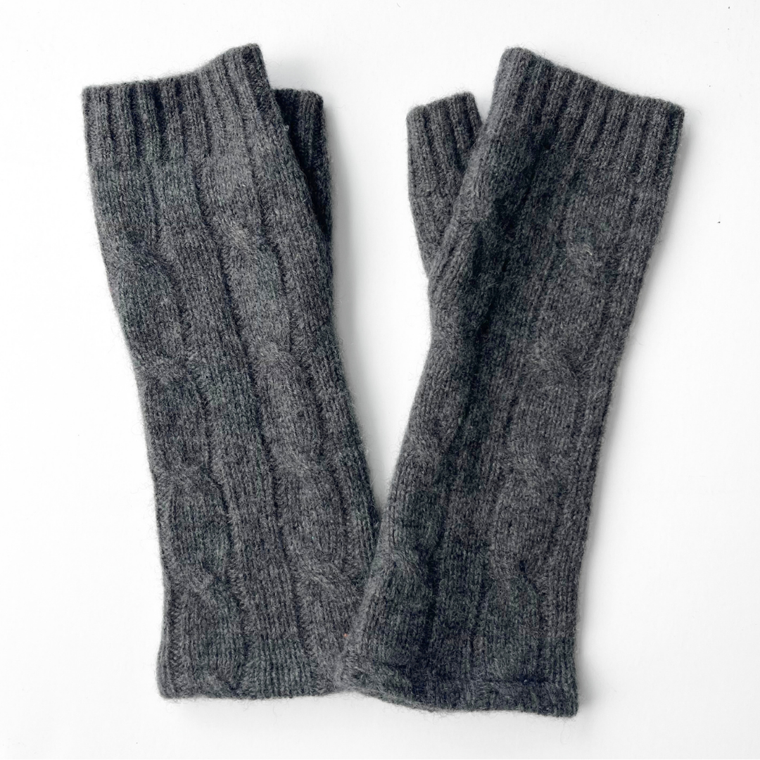 Fingerless Cashmere Gloves "Cable Knit Solids"