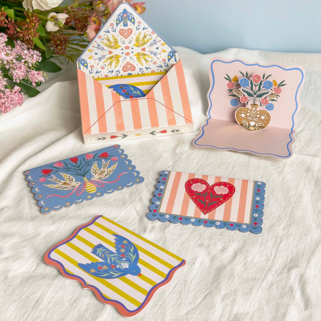 Boxed Blank Pop-Up Cards "Birds + Hearts"
