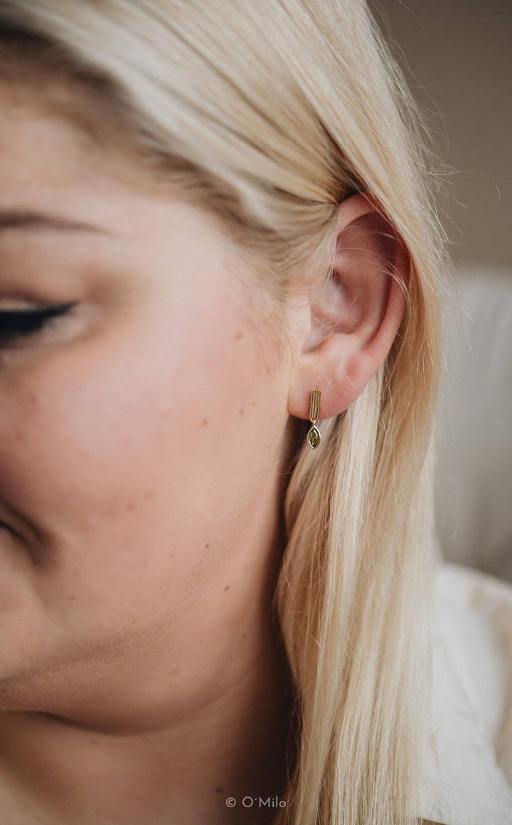 Ribbed Bar + Peridot Crystal Earrings