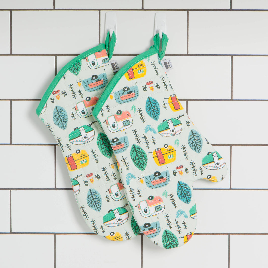 Oven Mitt | Happy Camper