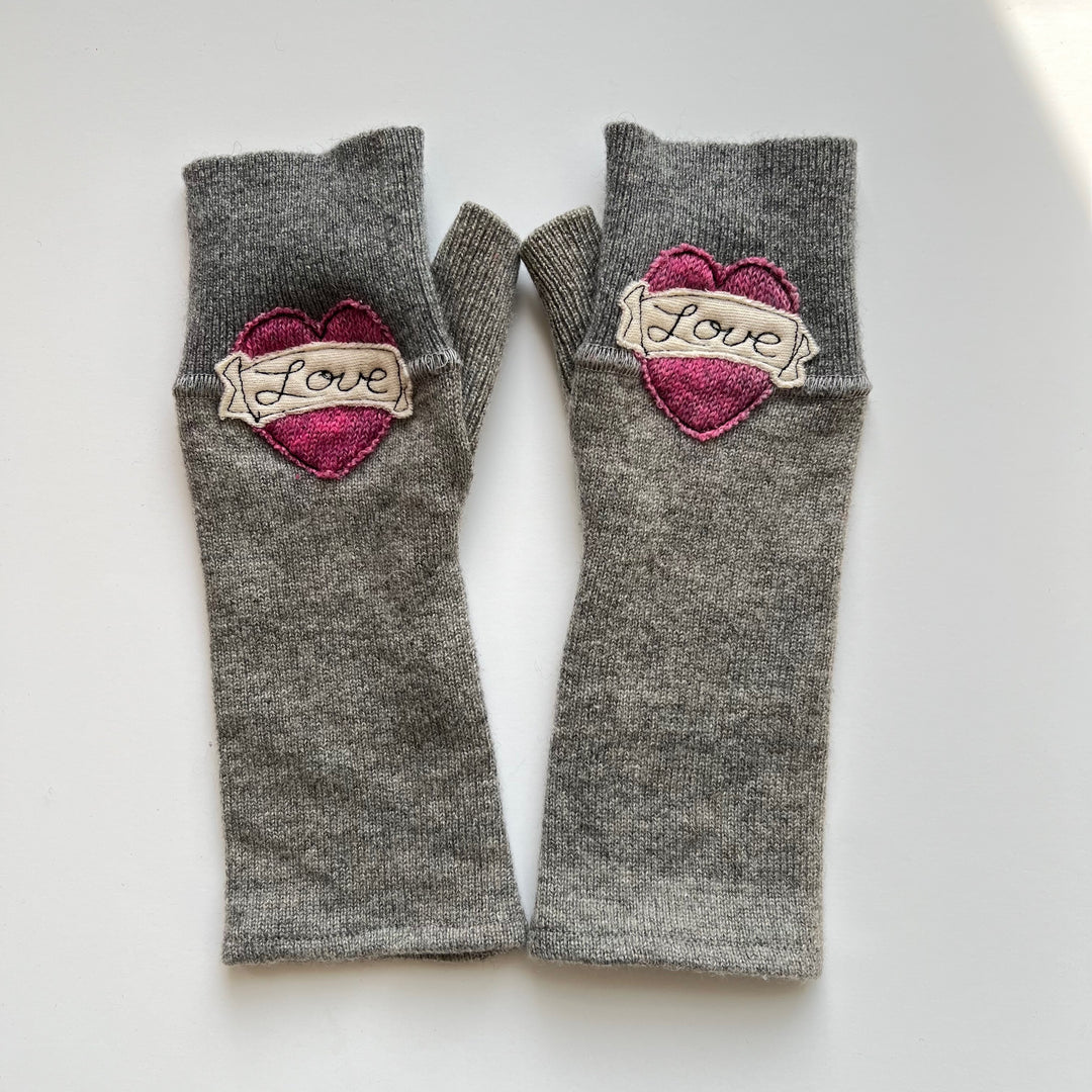 Fingerless Cashmere Gloves "Tattoo Heart"