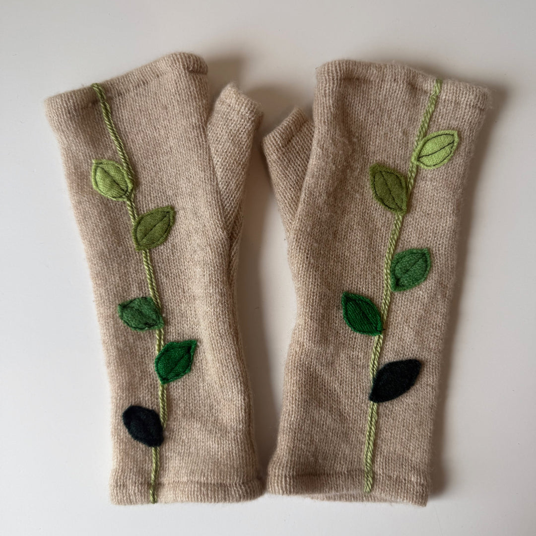 Fingerless Cashmere Gloves "Leaves"