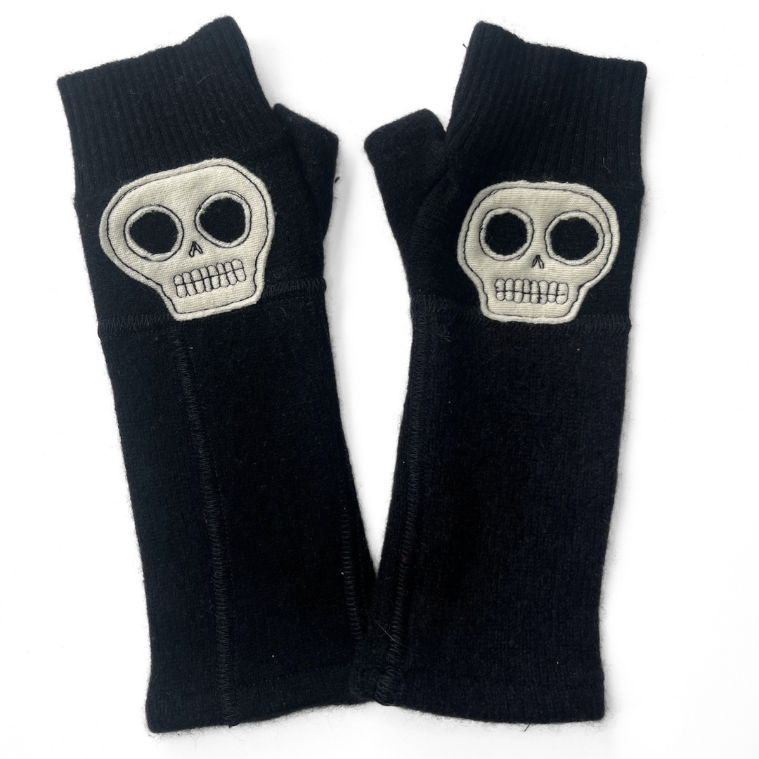 Fingerless Cashmere Gloves "Skull"