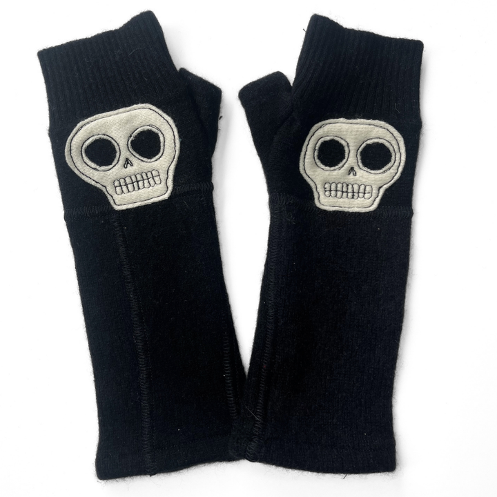 Fingerless Cashmere Gloves "Skull"