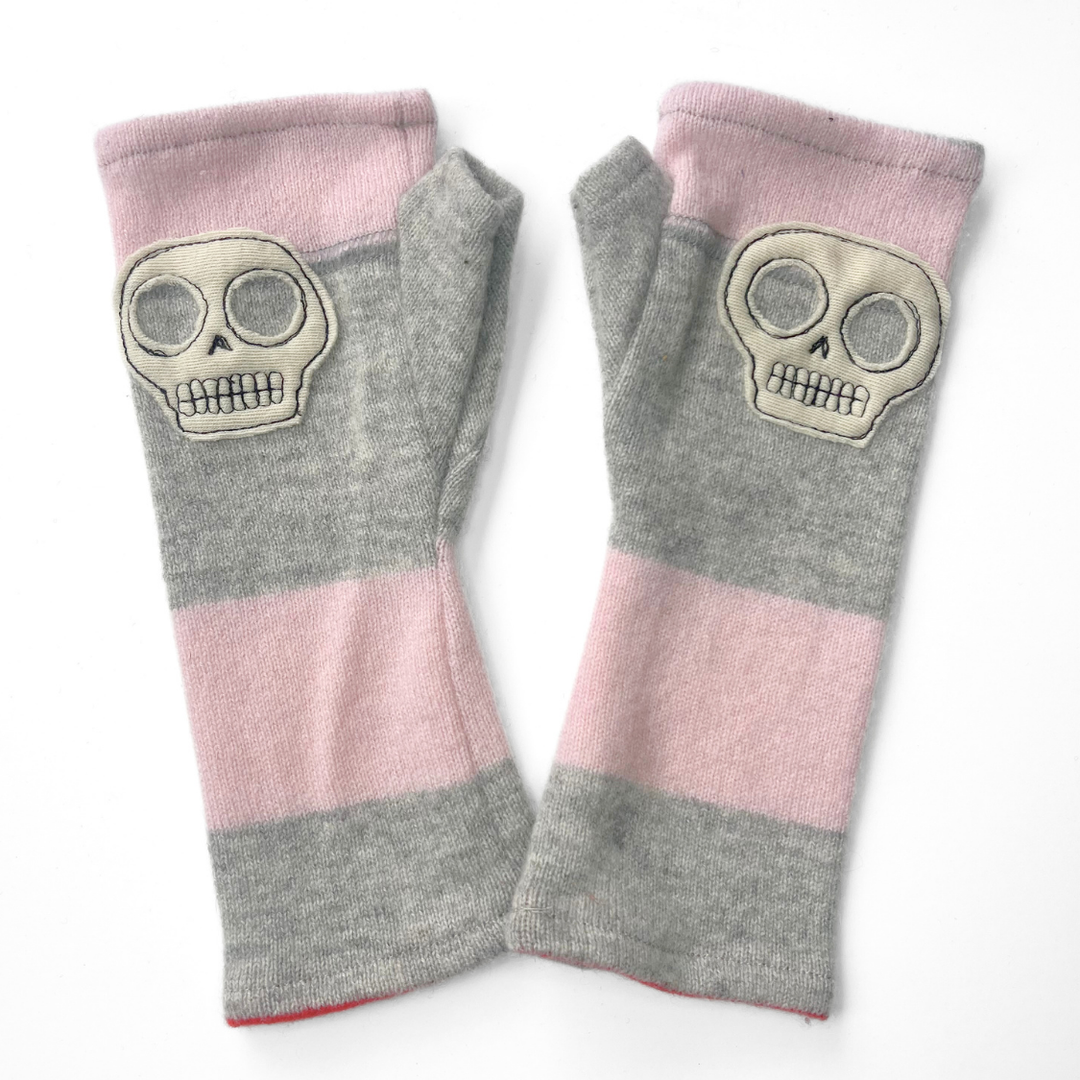 Fingerless Cashmere Gloves "Skull"