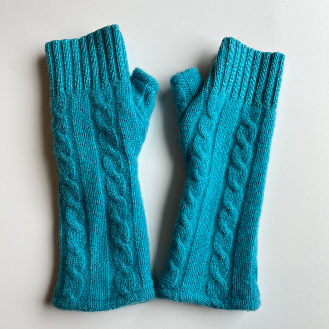 Fingerless Cashmere Gloves "Cable Knit Solids"